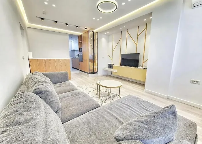 23° Bs Pazari Center Comfort 티라나